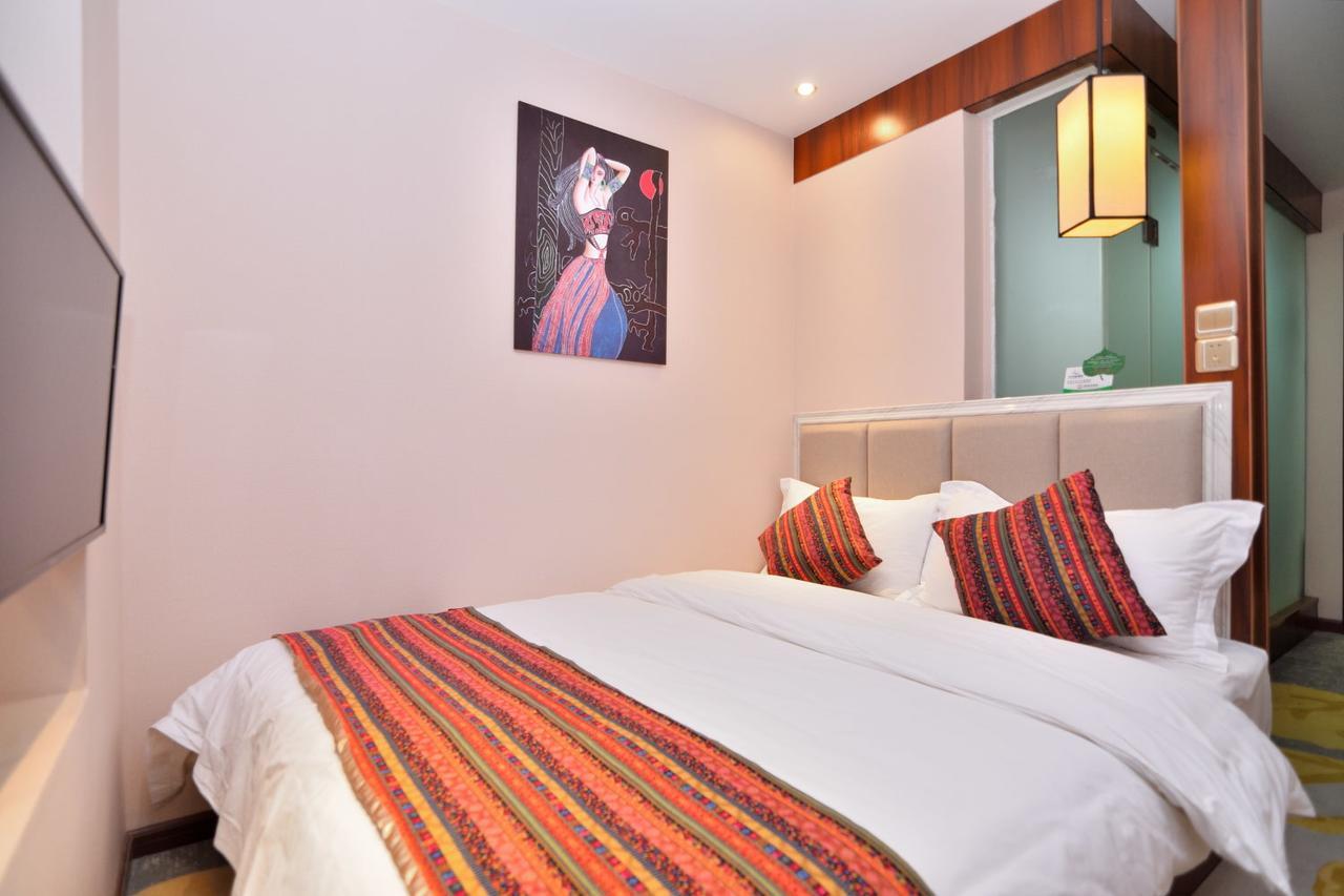 Dachanghang Hotel  Guandu Bagian luar foto